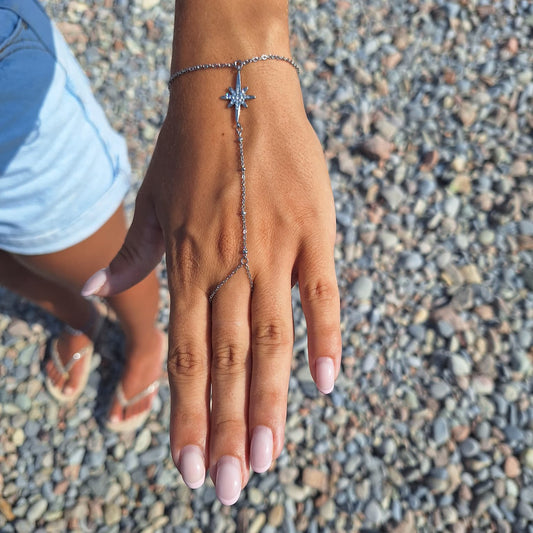 Chaine de Mains Tiana